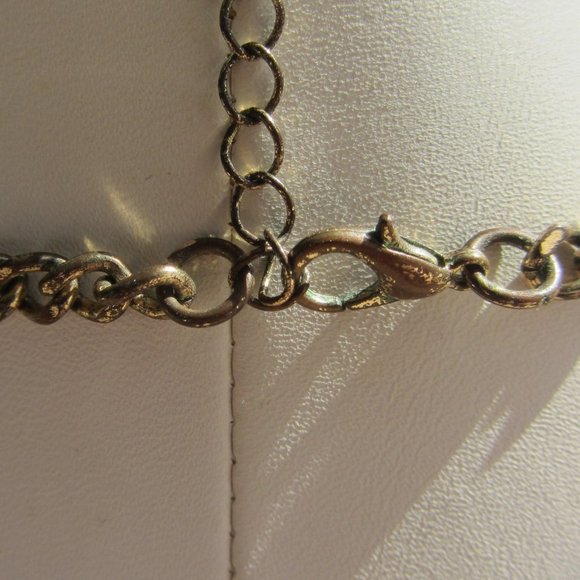 *MUST BUNDLE* Synthetic Beige Jade Stone Necklace - Picture 4 of 5